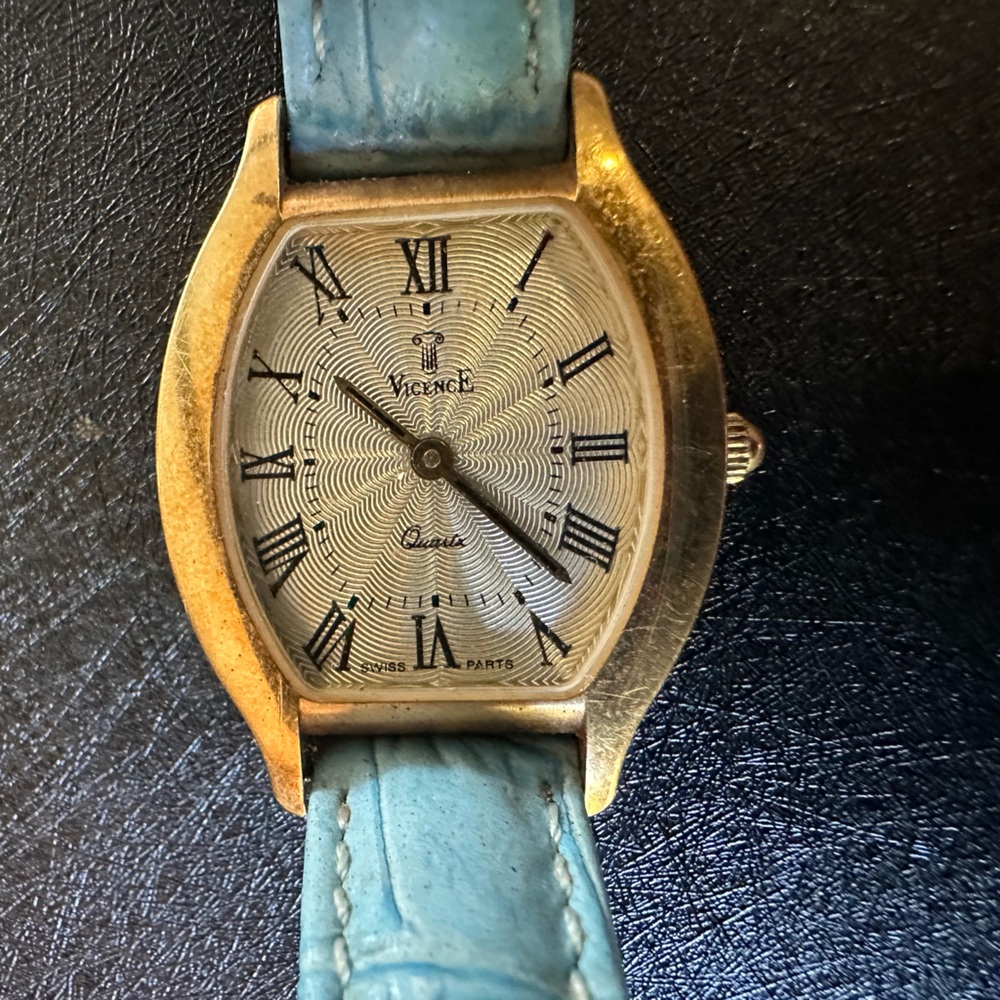 Vicence Vintage 10KT Gold Ladies Leather Watch